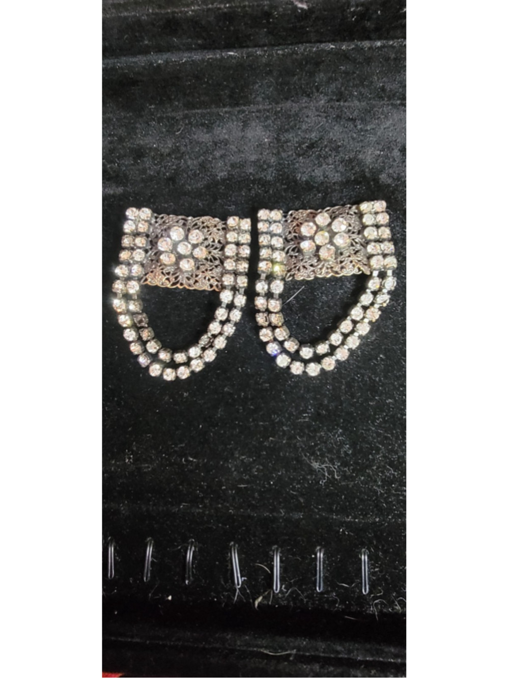 Vintage Rhinestone Dangle Clip Earrings Silver Tone Filigree Bridal Prom Glam 26